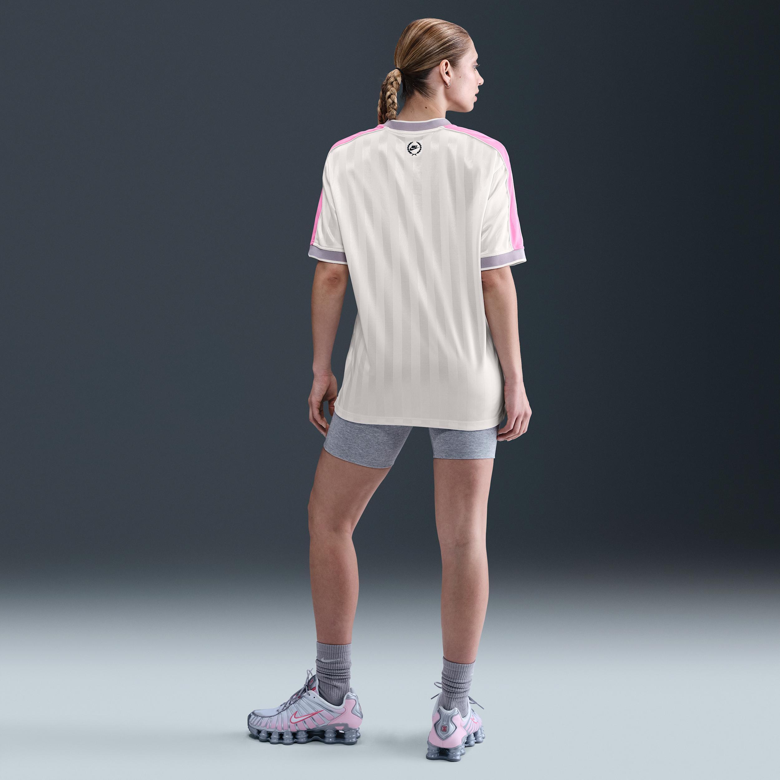 Womens Nike Sportswear V-Neck Jersey Top | IH8504-633 Product Image
