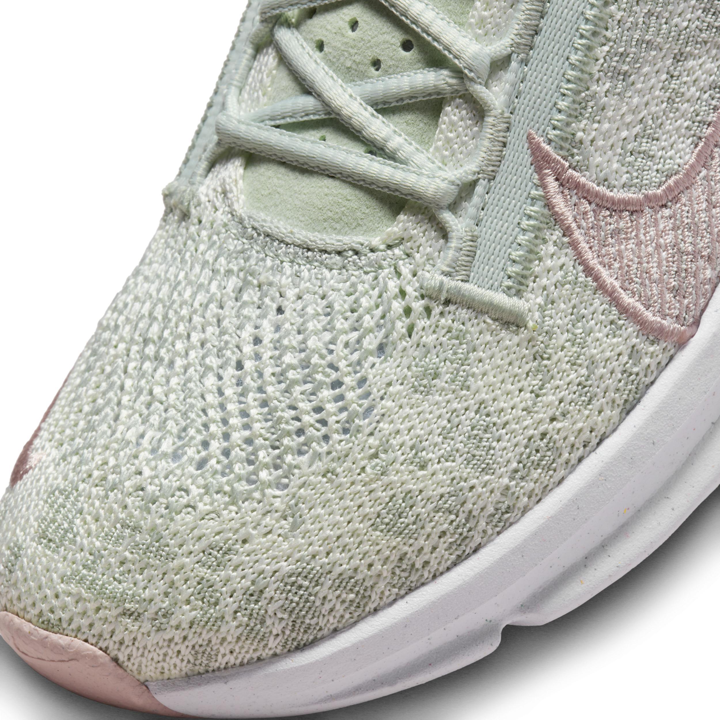 Nike Women's Tech Hera Shoes Product Image