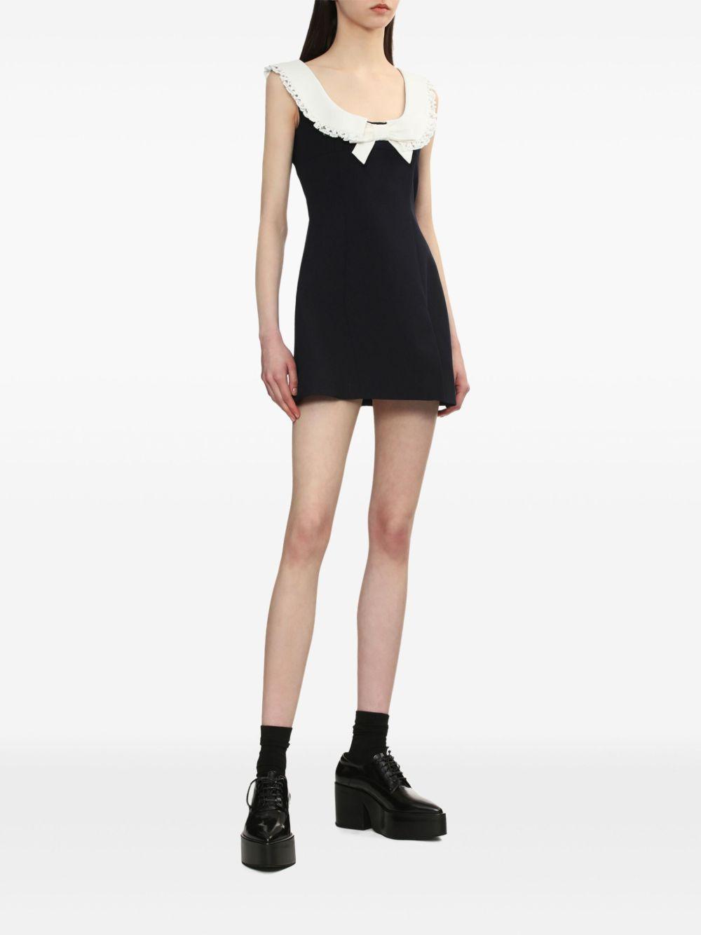 sleeveless dress Product Image