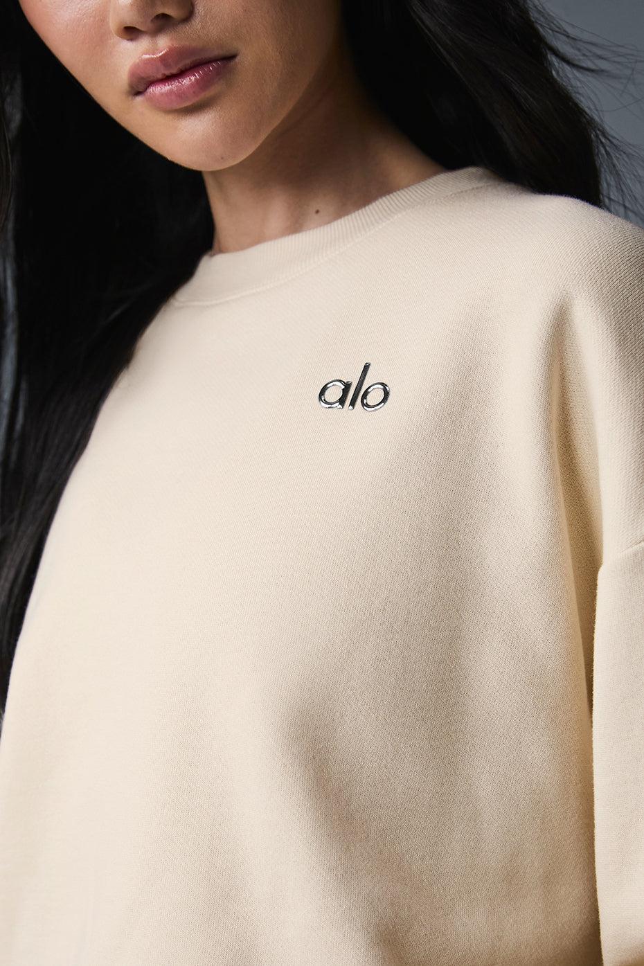 Accolade Crew Neck Pullover - Oat Milk Product Image