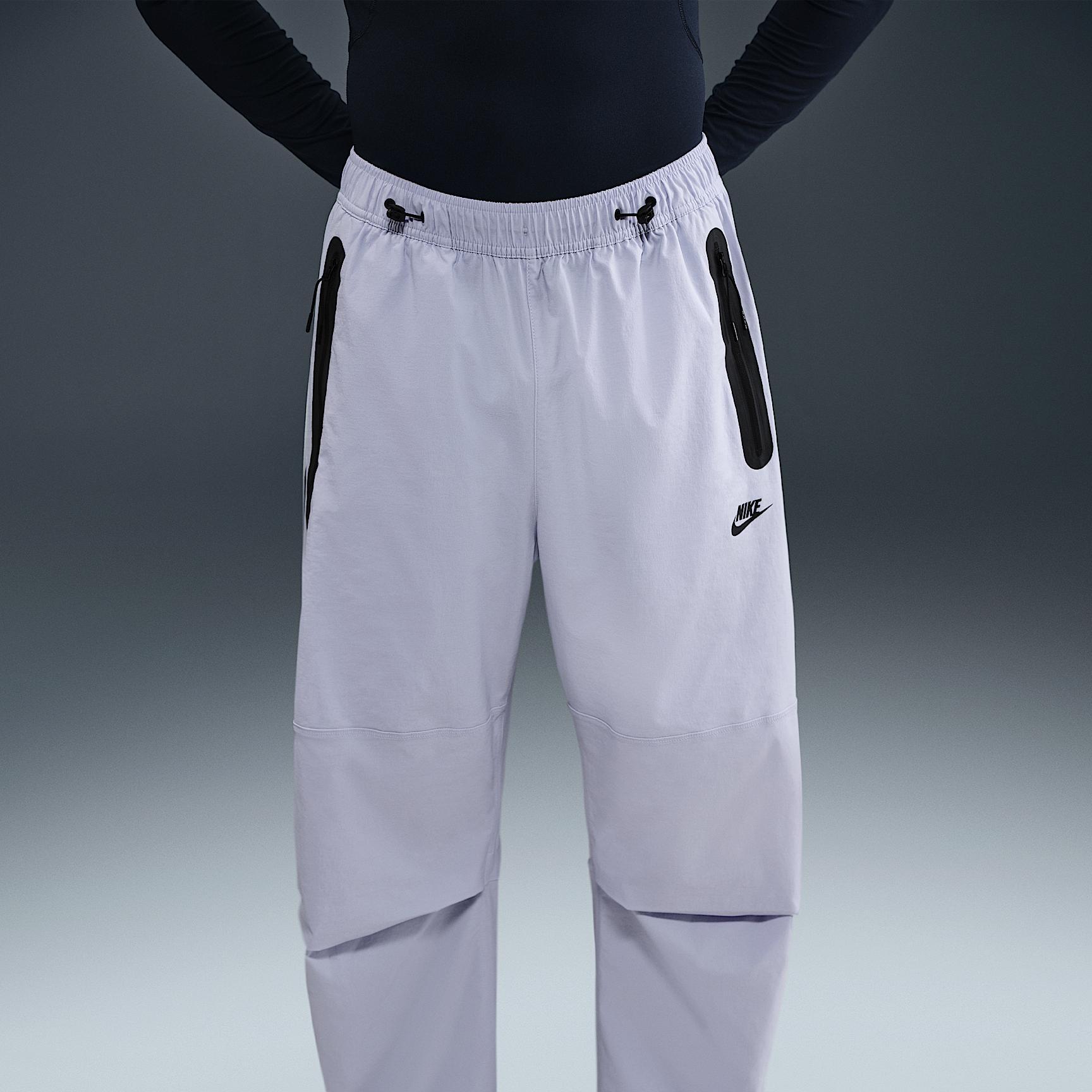 Nike Mens Tech Woven Oversized Pants | HM7158-057 Product Image