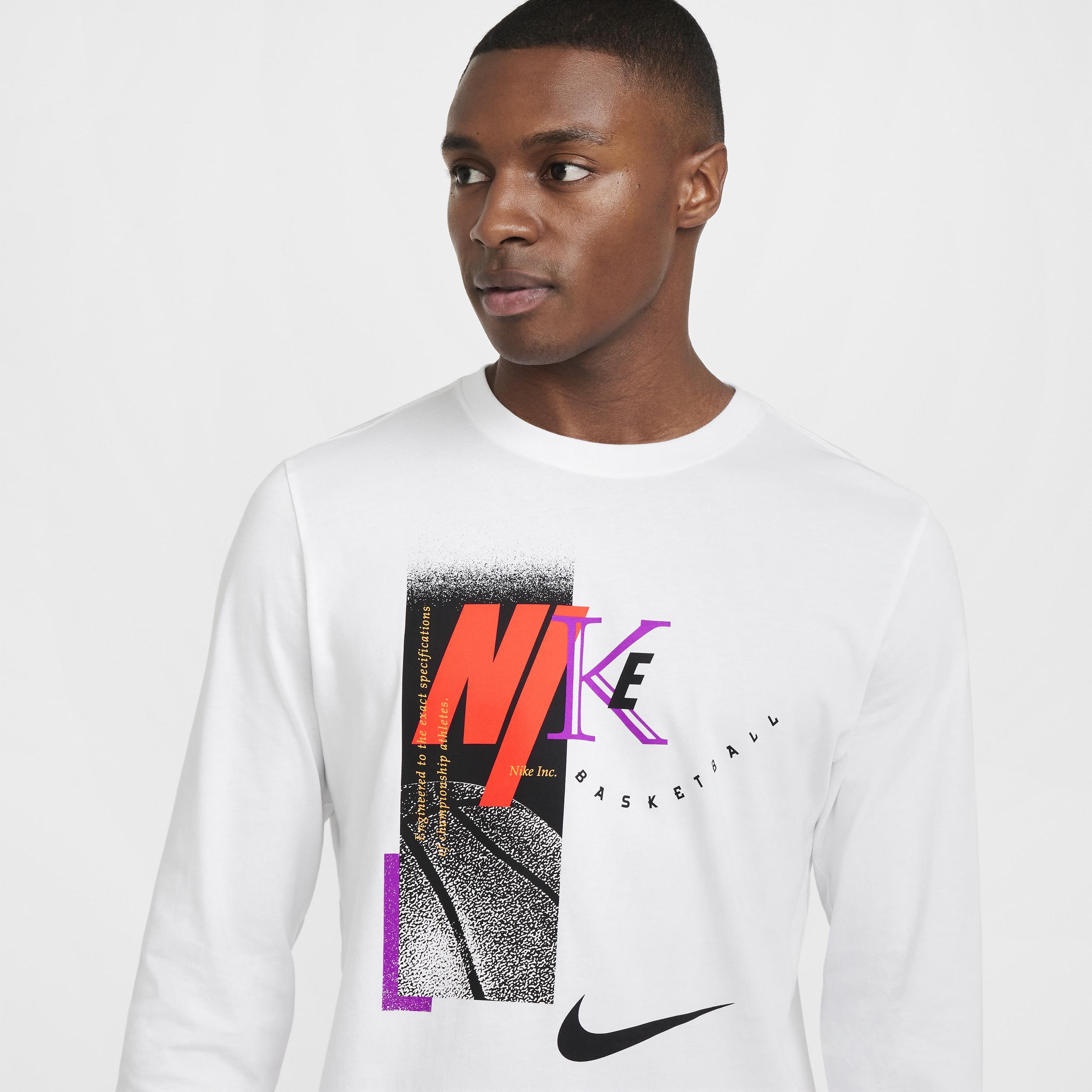 Nike Men's Long-Sleeve Basketball T-Shirt Product Image