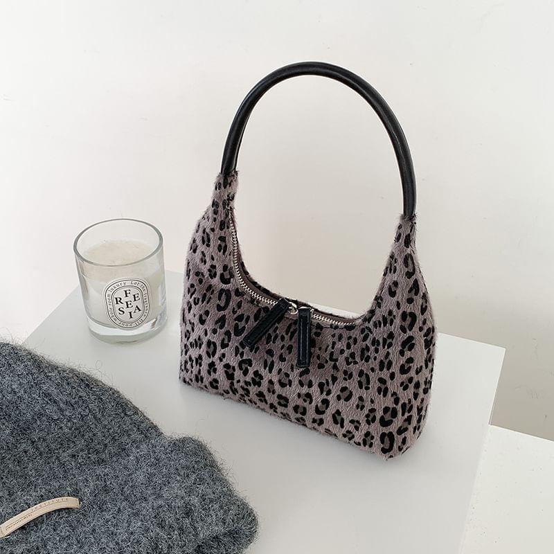 Leopard Print Shoulder Bag Product Image