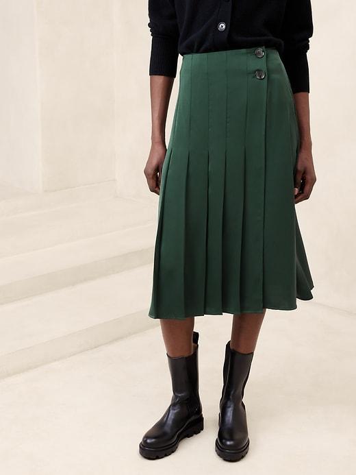 Crepe Pintuck Midi Skirt Product Image