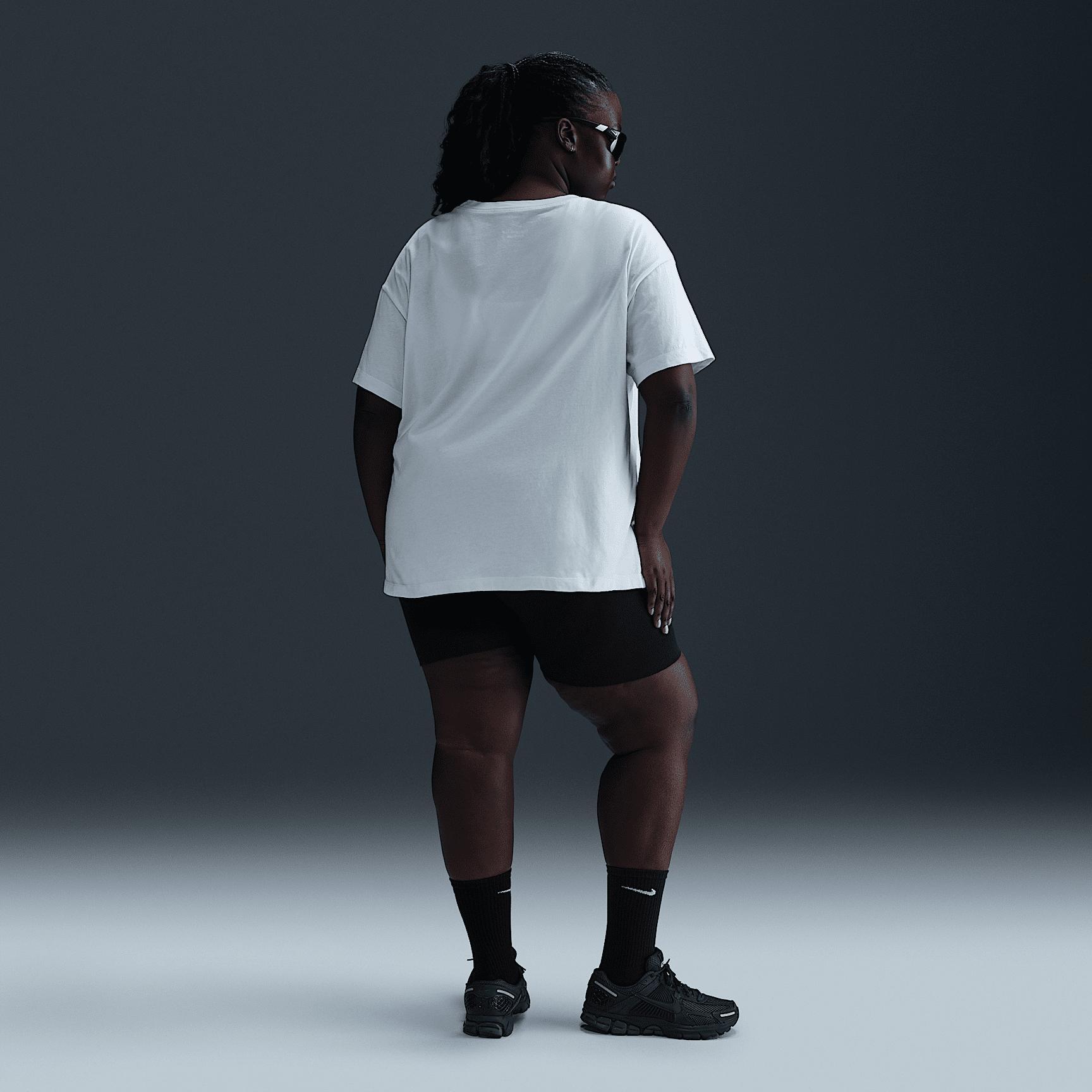 Womens Nike Sportswear Essential T-Shirt (Plus Size) | FJ2739-423 Product Image