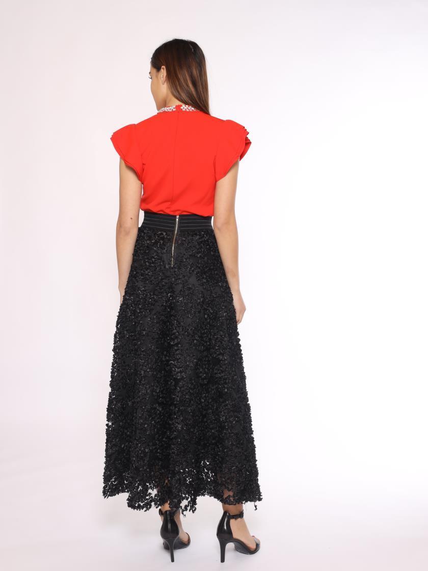 Gracia Three-Dimensional Flower Detail Long Mesh Skirt S21249 Product Image