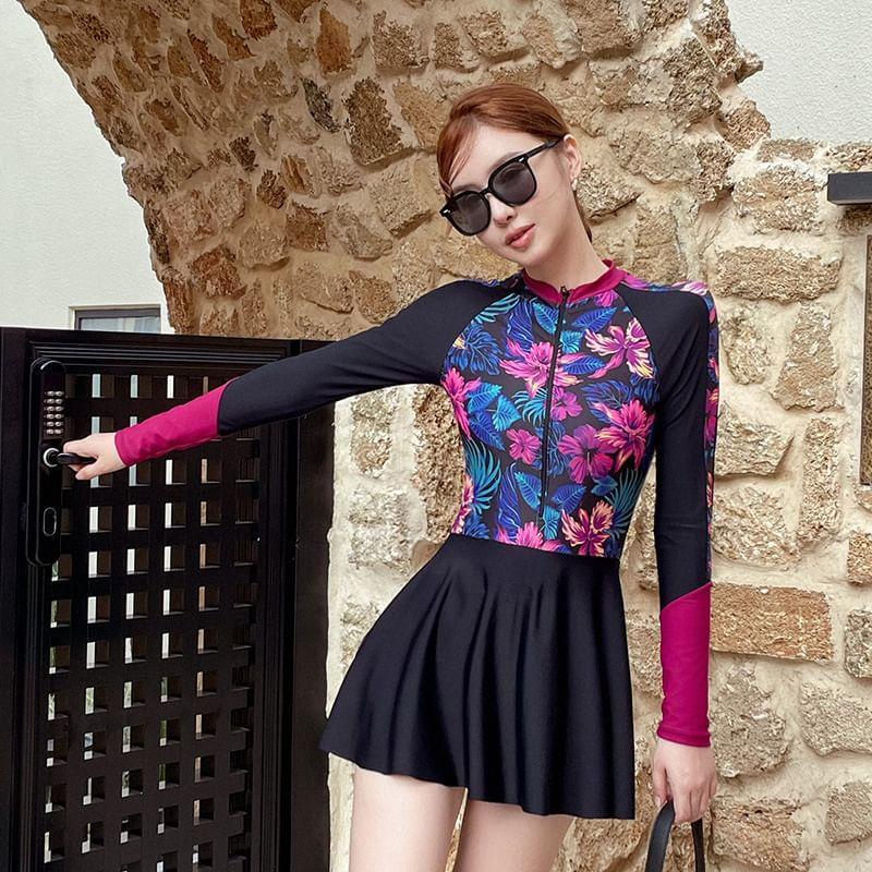 Long-Sleeve Floral Swimsuit Product Image