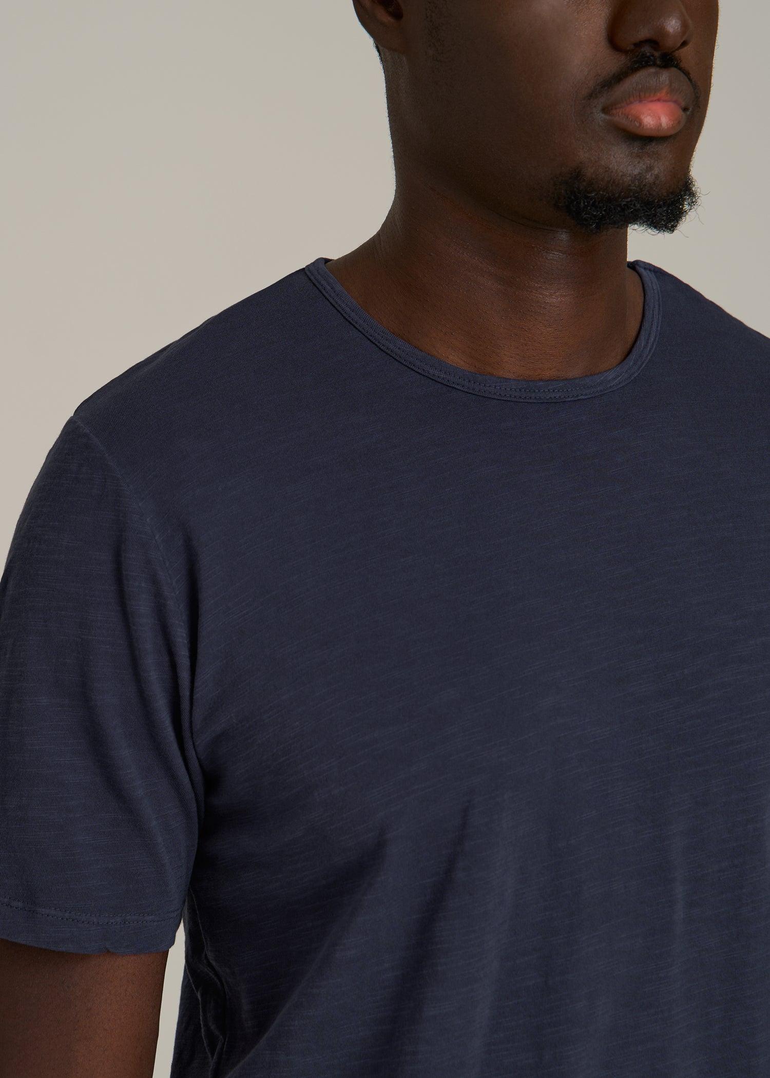 REGULAR-FIT Slub Tee for Tall Men in Navy Male Product Image