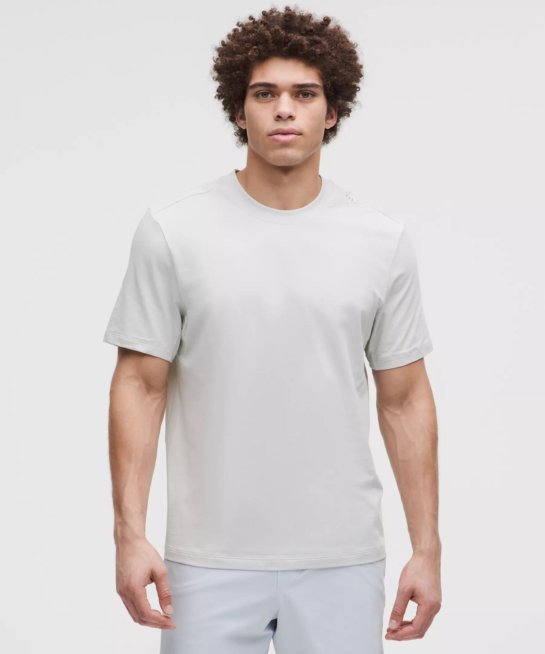 Zeroed In Short-Sleeve Shirt Product Image