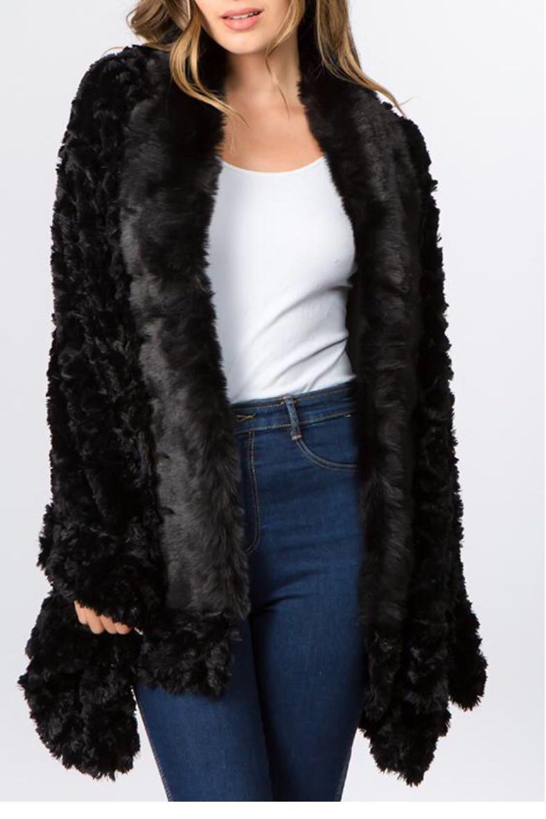 Faux fur shawl Product Image