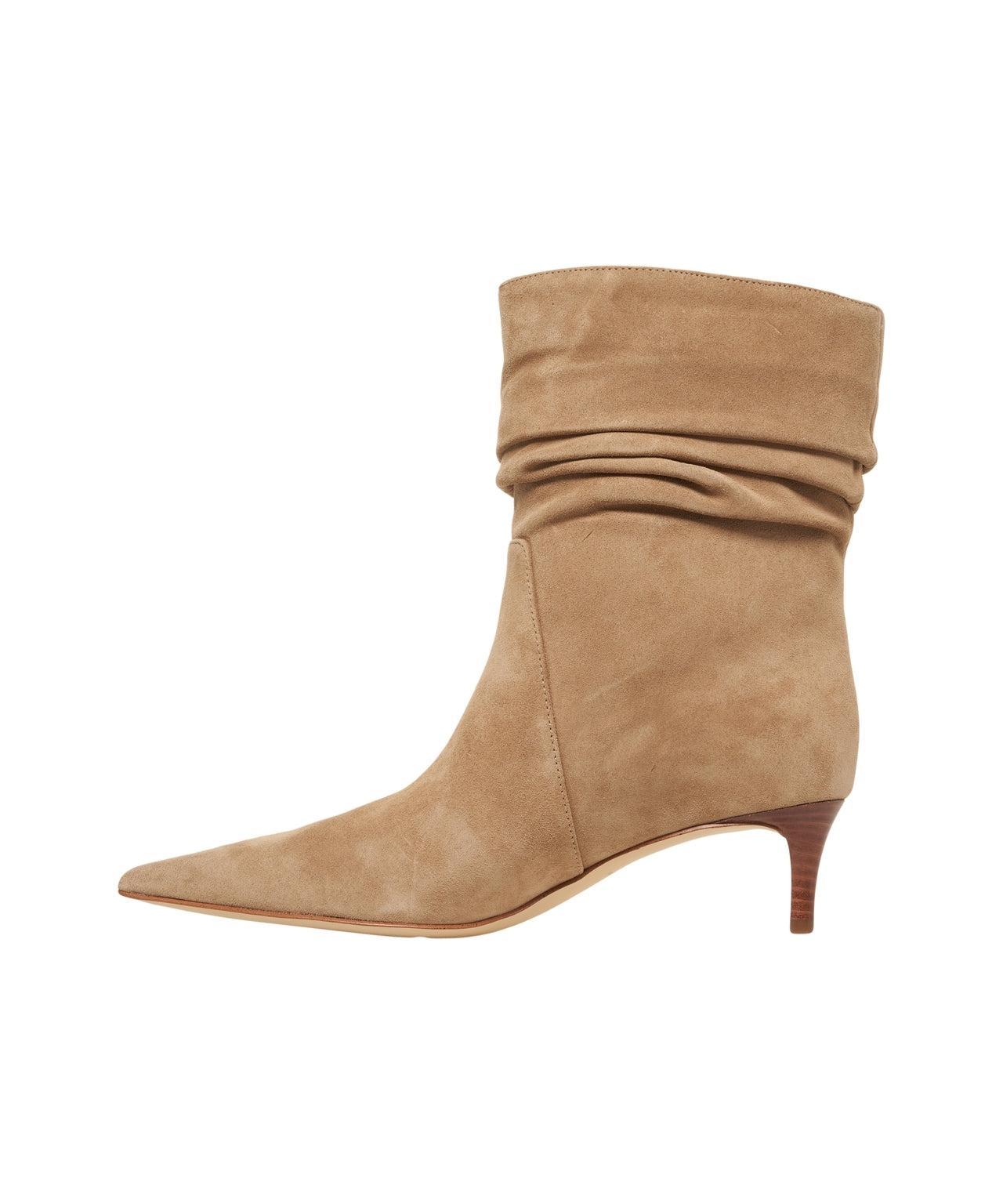 Suede boots Product Image