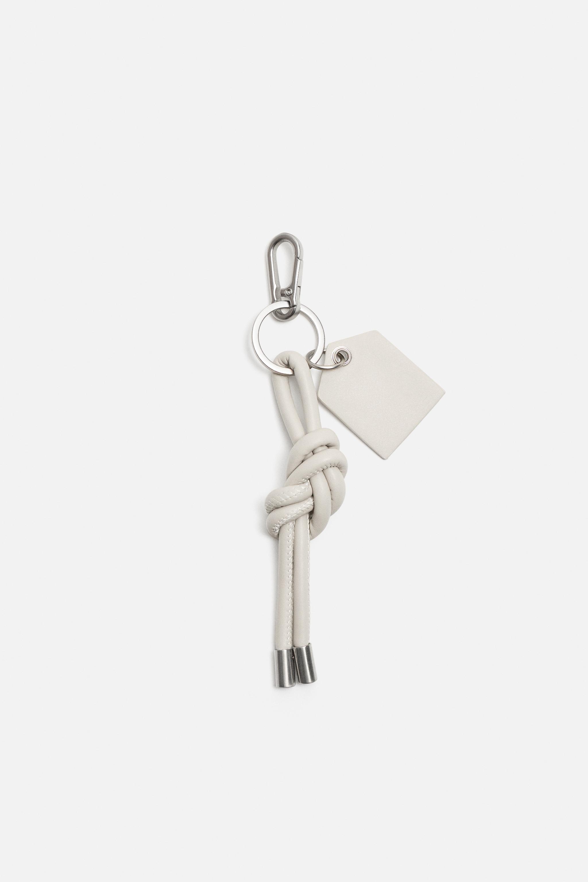 KNOT KEYCHAIN Product Image