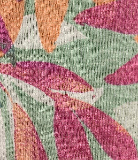 Westbound Climbing Kelp Short Sleeve V-Neck Top Product Image