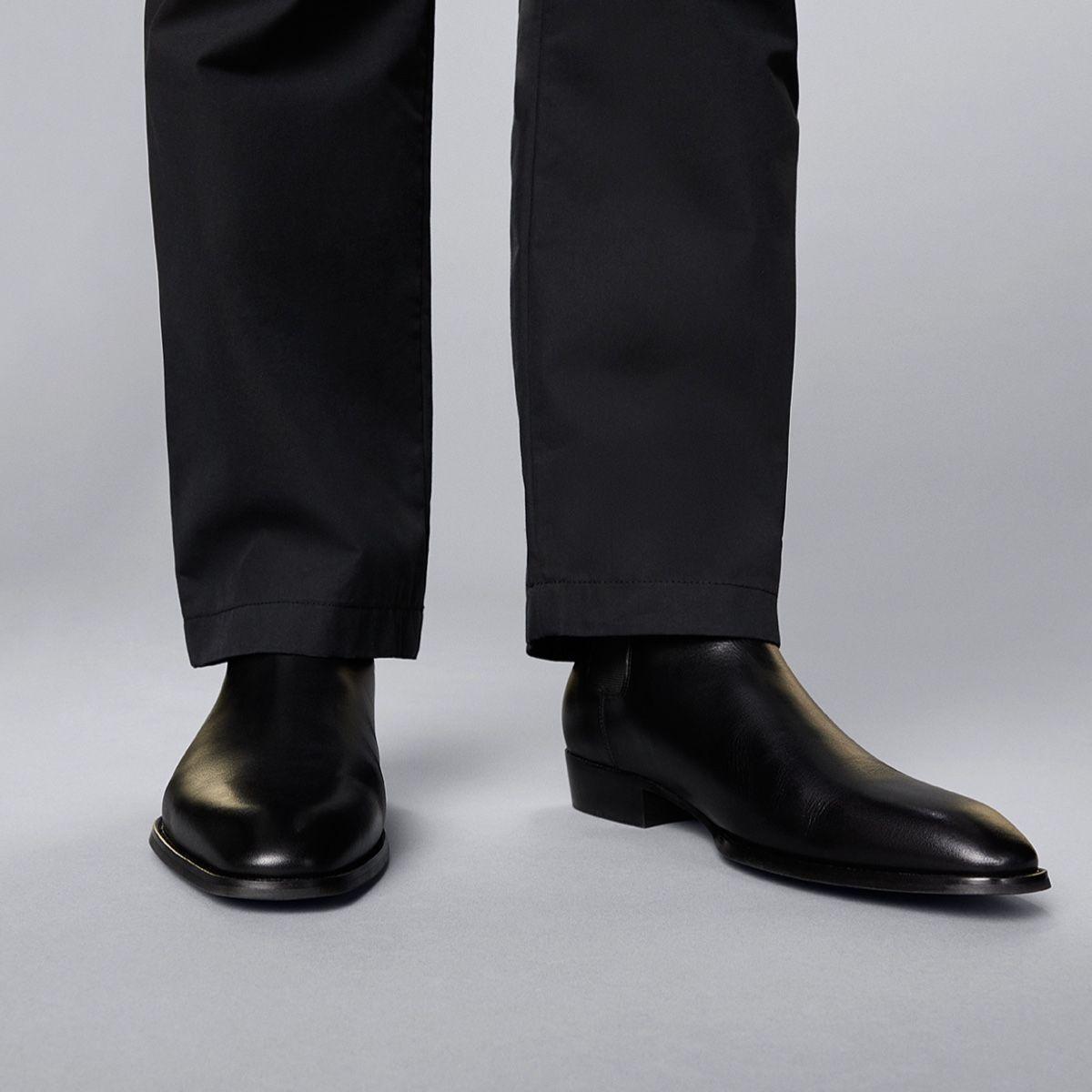 Bert Black Leather Smooth Men's Dress boots | ALDO US Product Image