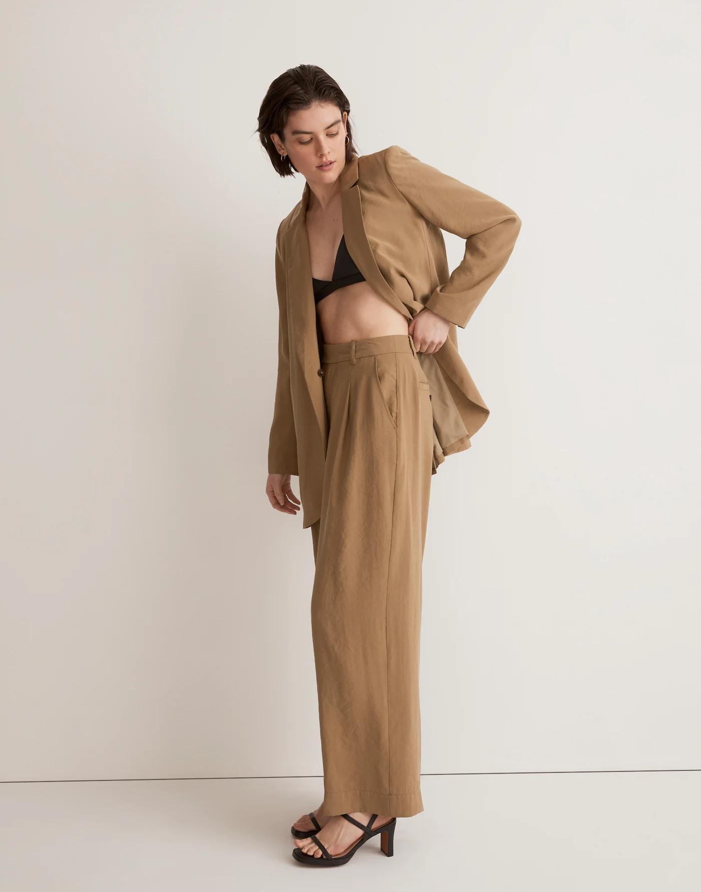 The Harlow Wide-Leg Ankle Pant in Softdrape Product Image