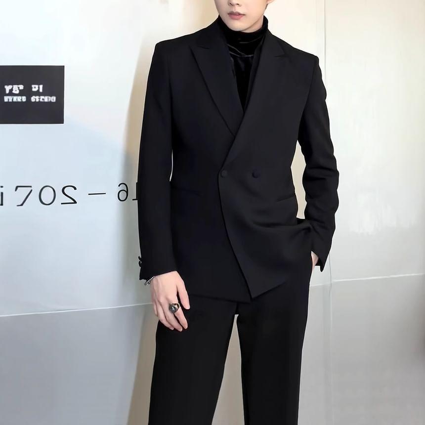 Peak Lapel Plain Double-Breasted Blazer Product Image