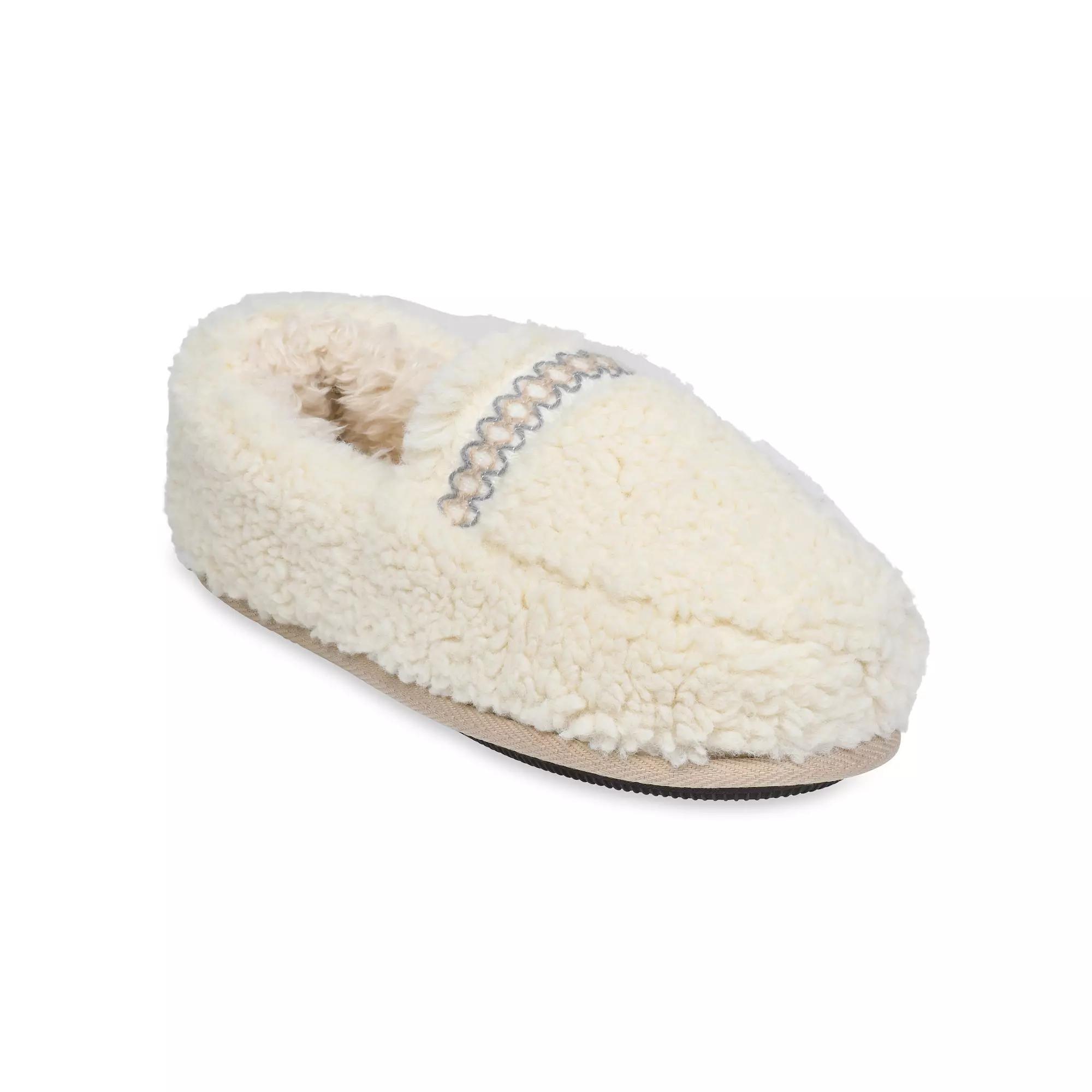 GaaHuu Womens Braid Tape Trim Sherpa Moccasin Slippers Product Image