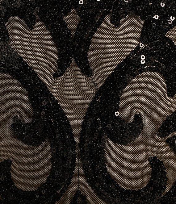 B. Darlin Bungee Spaghetti Straps V-Neck Placement Sequin Bodycon Mini Dress Product Image