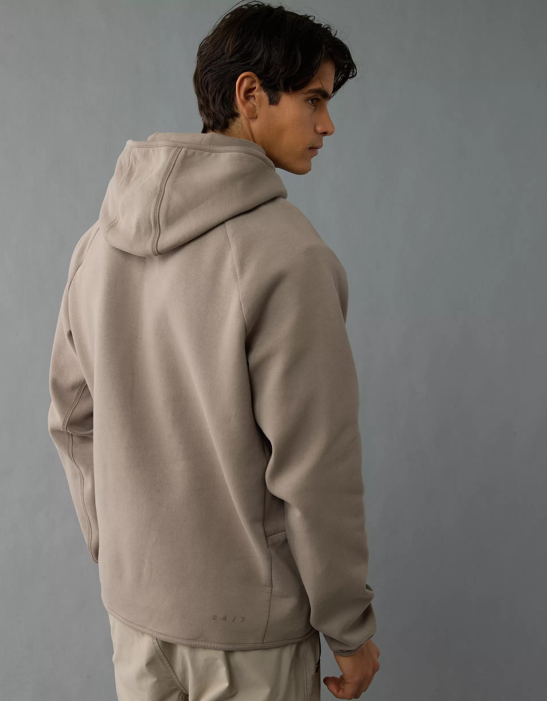 AE 24/7 Tech Fleece Hoodie Product Image
