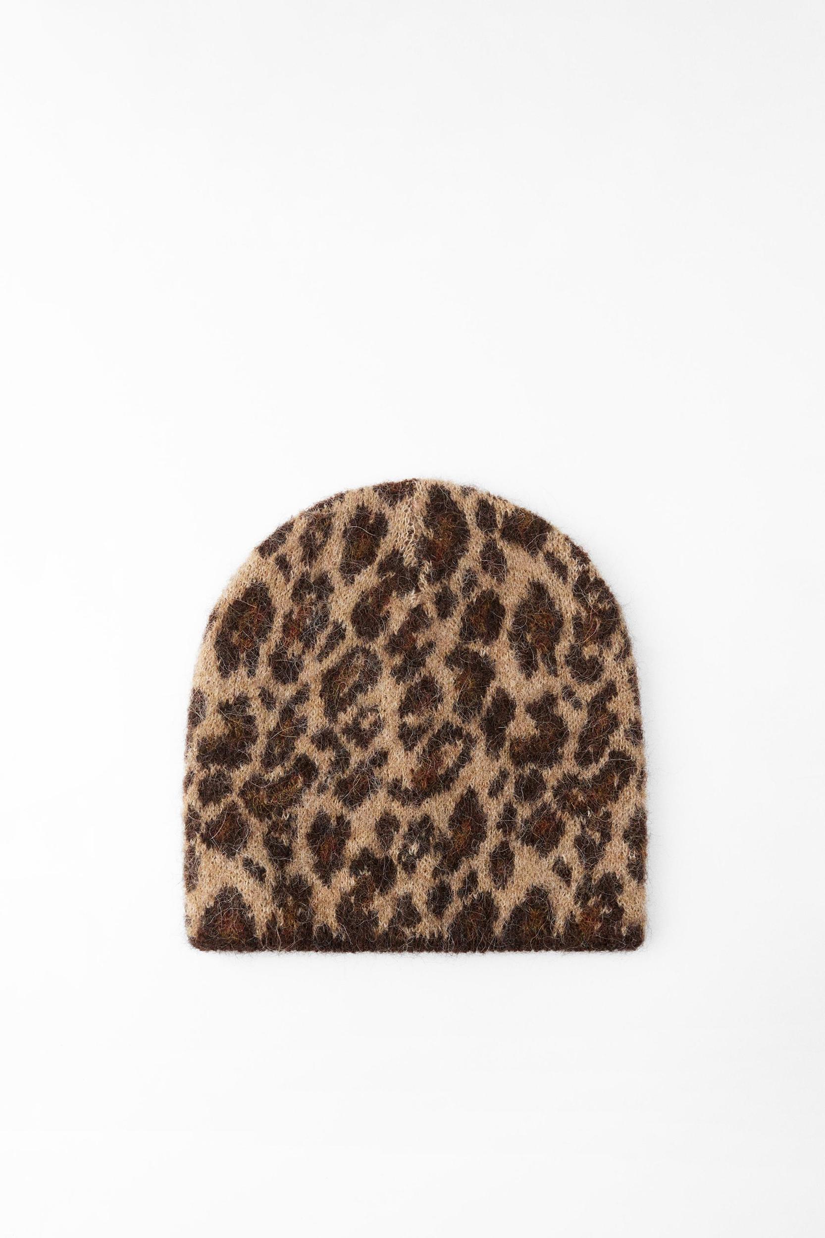 ANIMAL PRINT WOOL AND ALPACA BLEND BEANIE Product Image