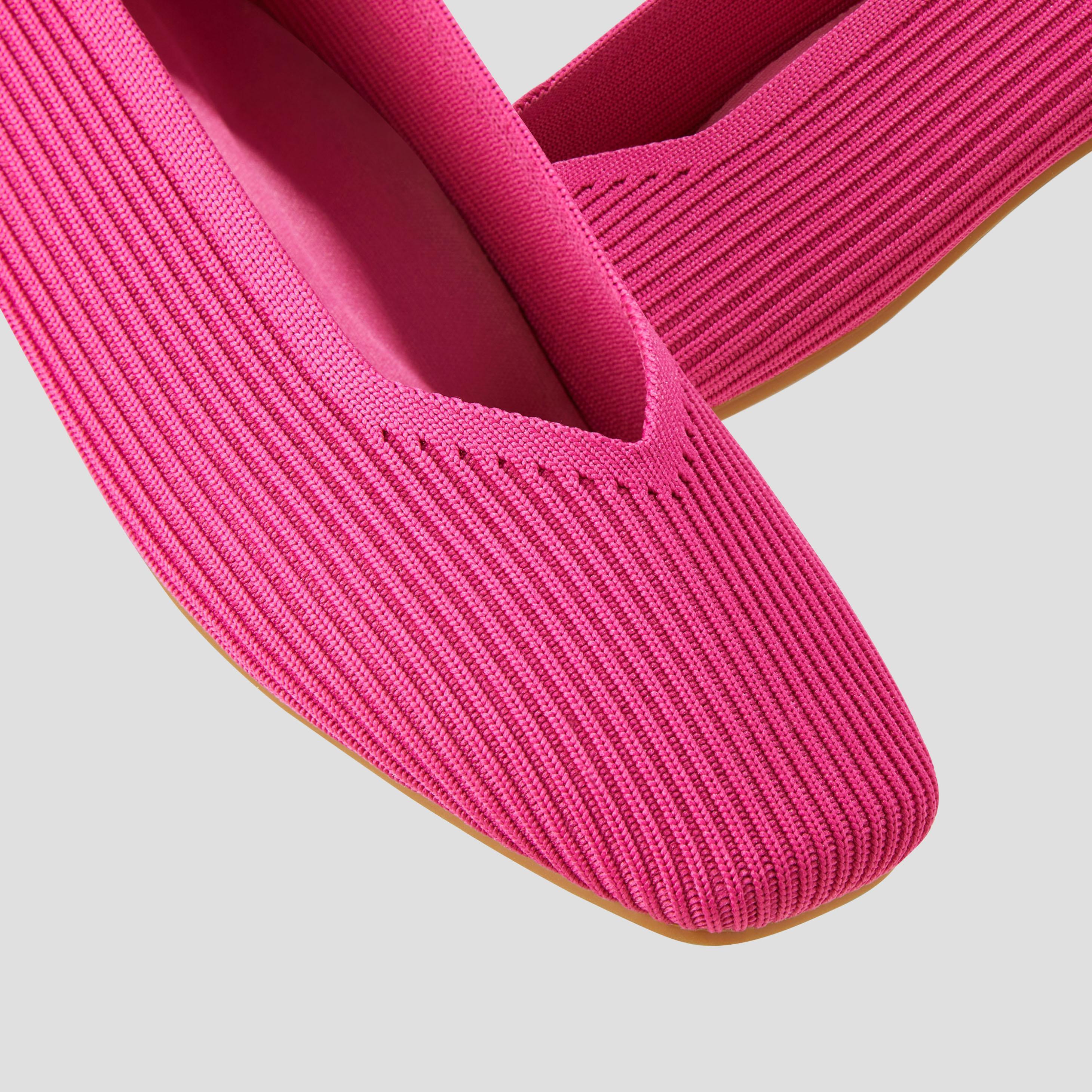 Square-Toe V-Cut Flats(Margot 2.0) Product Image