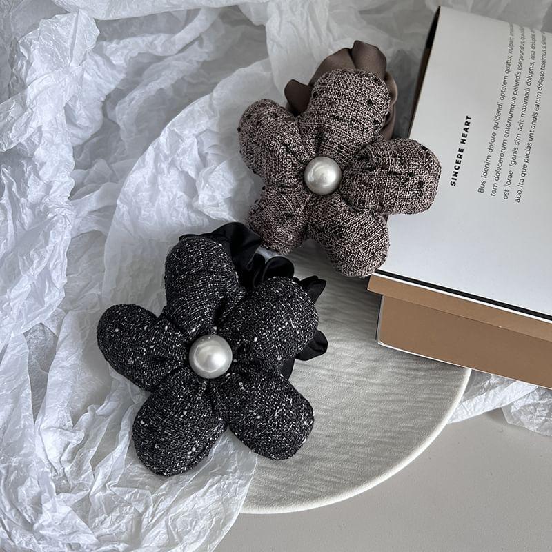 Floral Faux Pearl Fabric Scrunchie Product Image