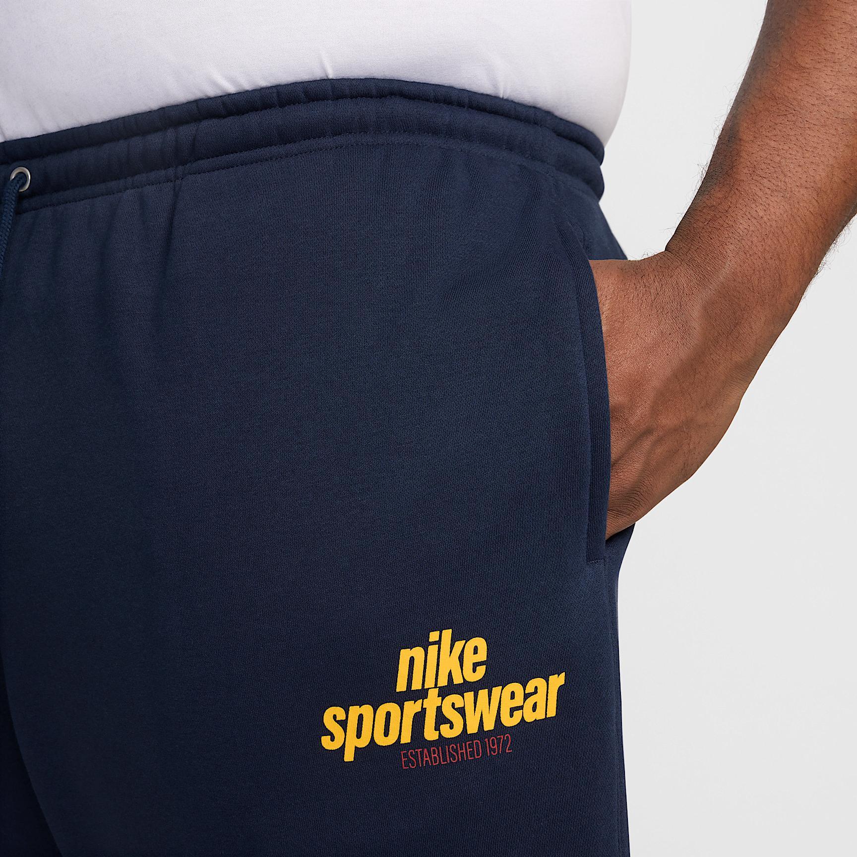 Nike Mens Club Fleece Pants | HJ2185-451 Product Image