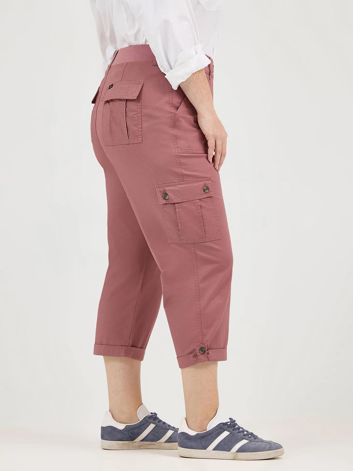 Women's Ultra Lux Comfort with Flex-To-Go Relaxed Fit Cargo Capri (Plus) | Women's Capris & Crops | Lee® Product Image