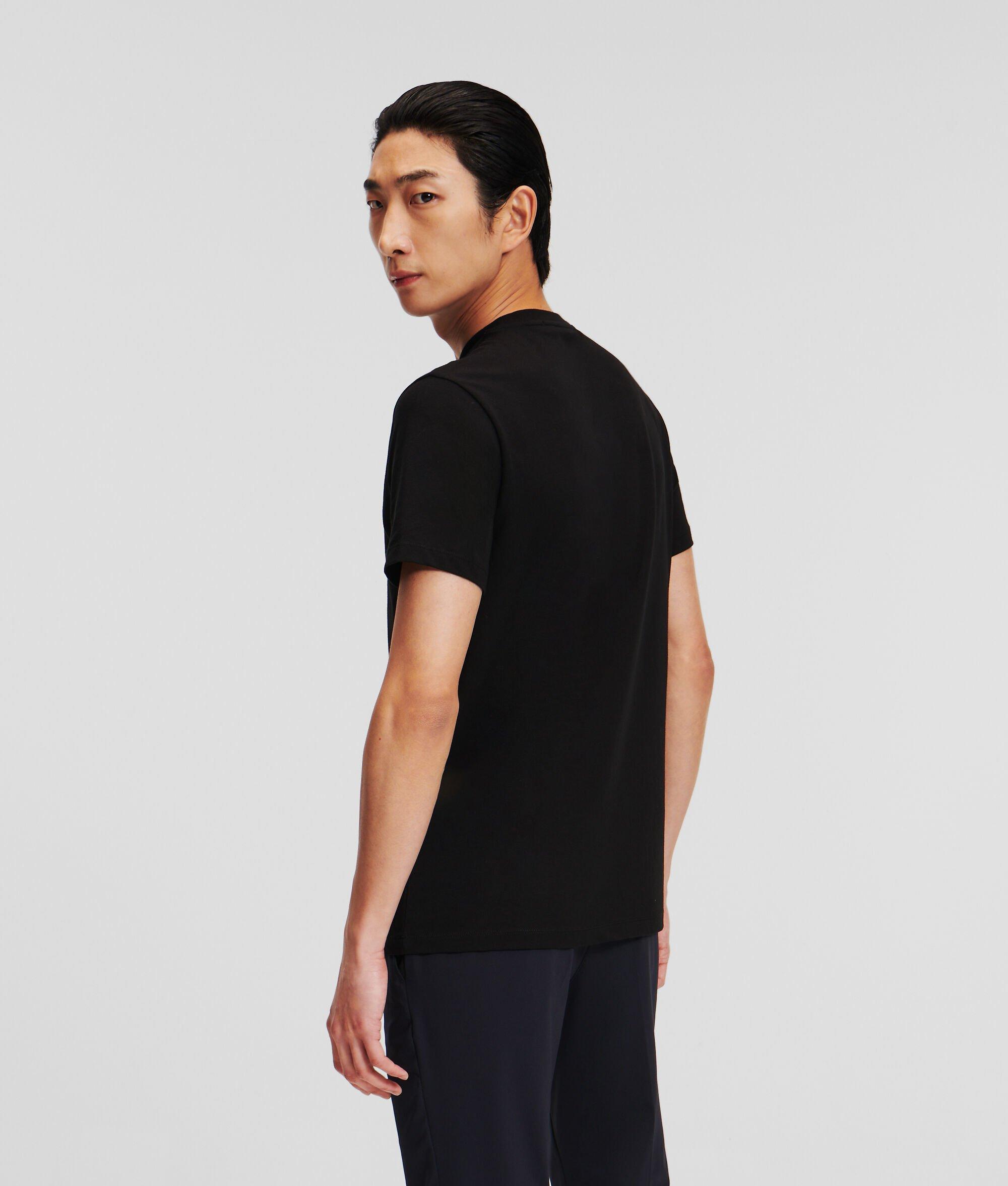 CIRCLE LOGO T-SHIRT Product Image