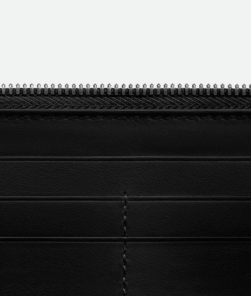 Men's Tre Zip Around Wallet in Black Product Image