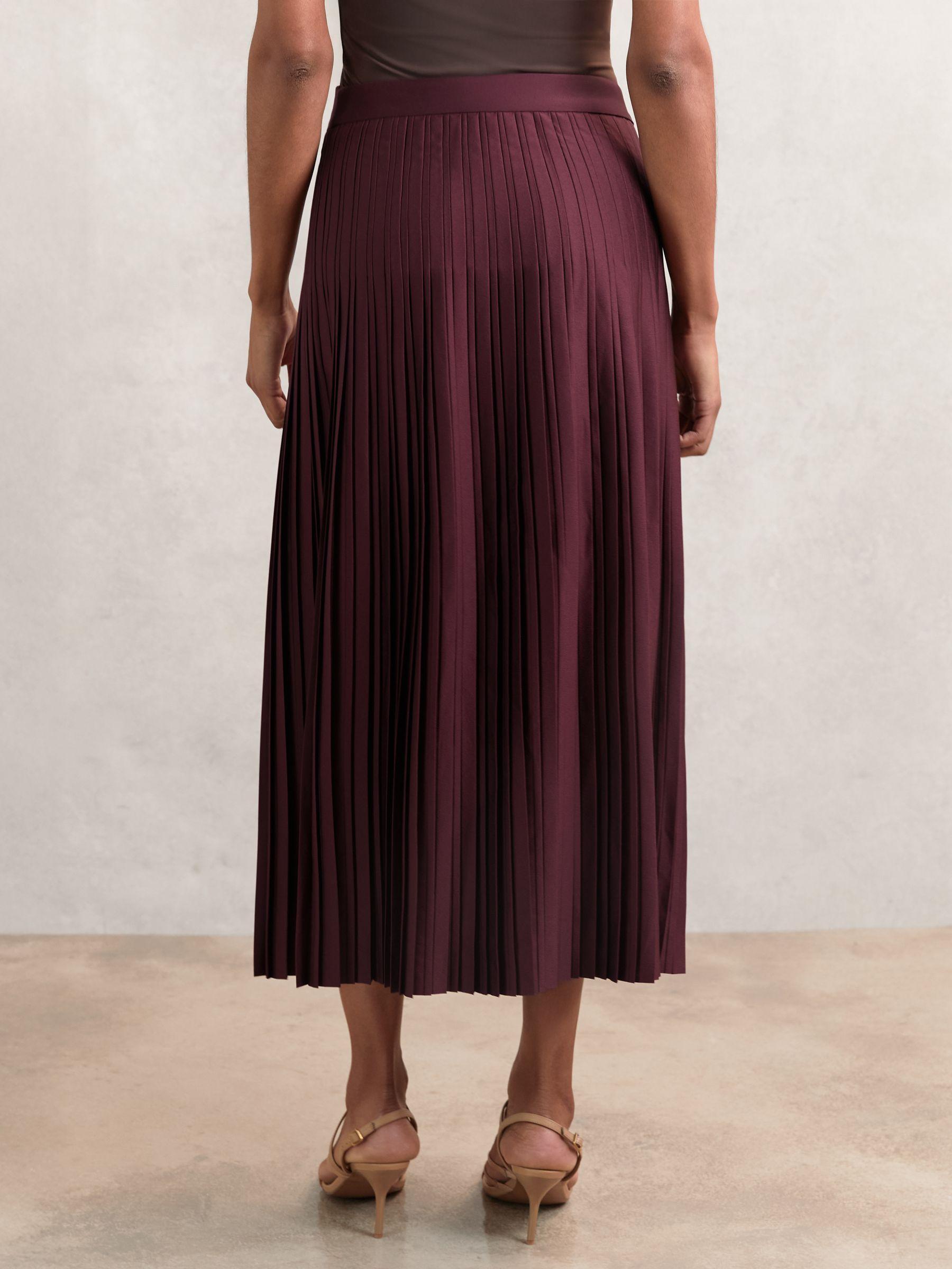 Pleated Midi Skirt in Burgundy Product Image