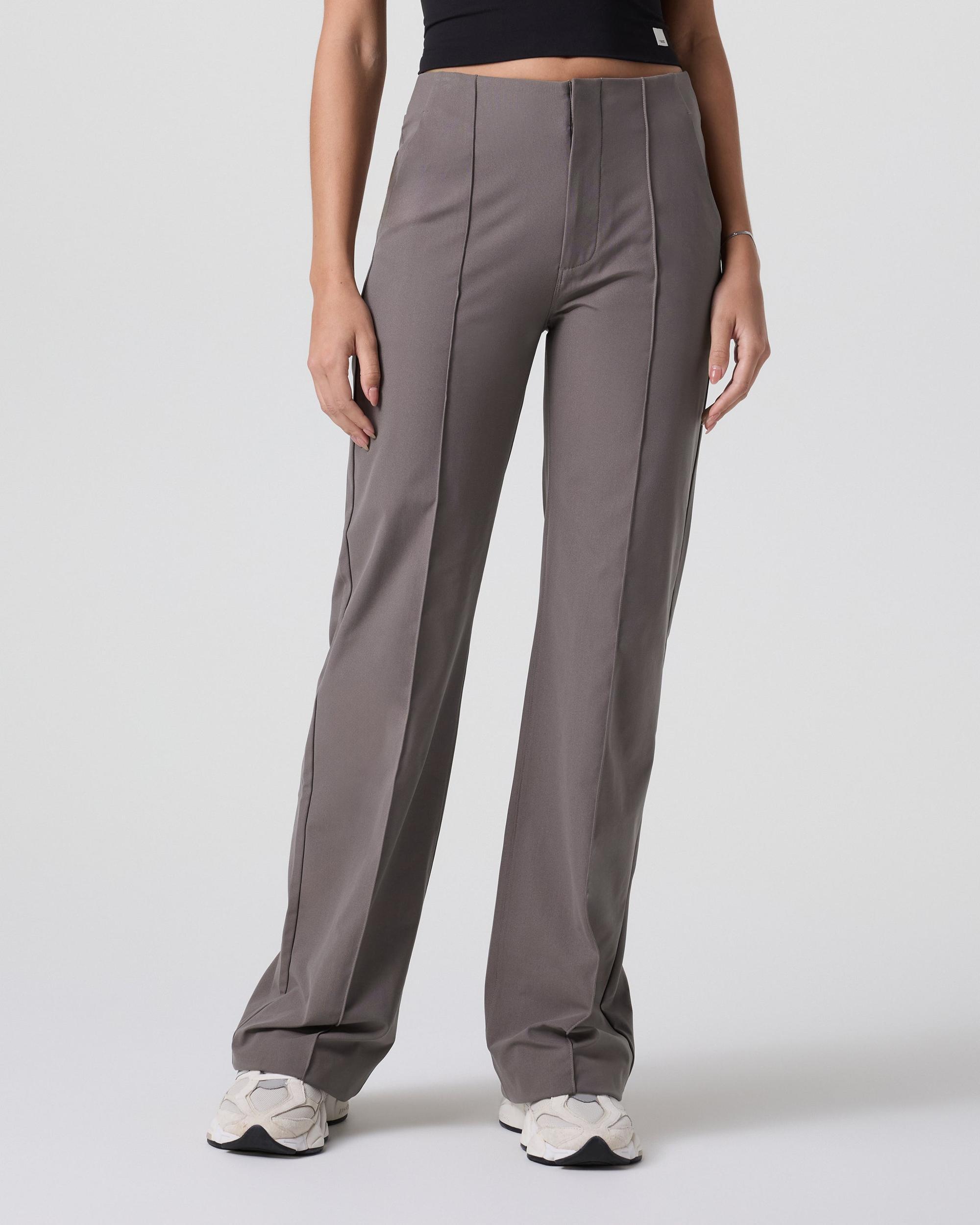 Women's Meta Wideleg Pant - Long Product Image