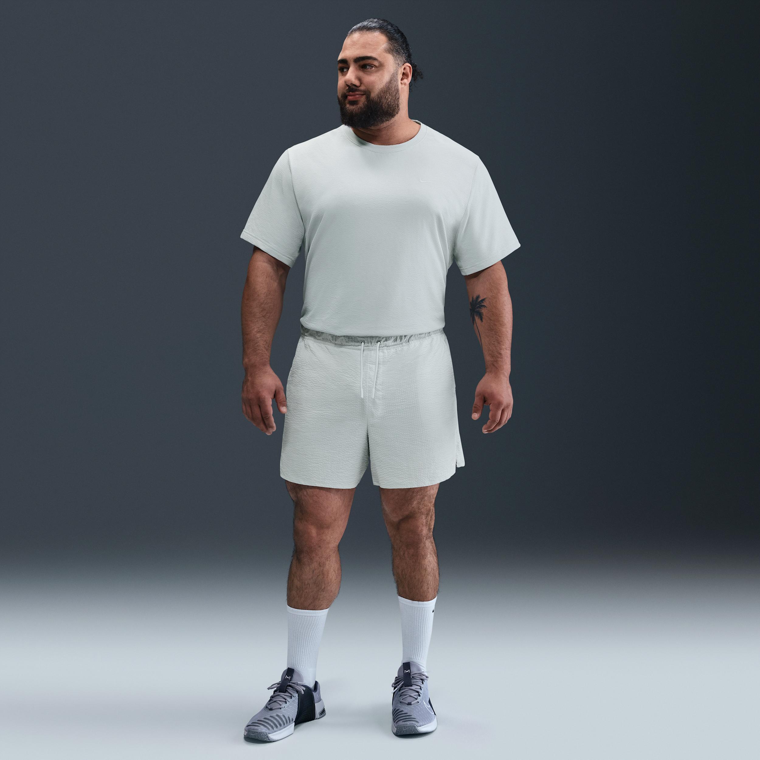 Nike Mens Unlimited Dri-FIT 5 Unlined Seersucker Versatile Shorts | HJ4091-025 Product Image