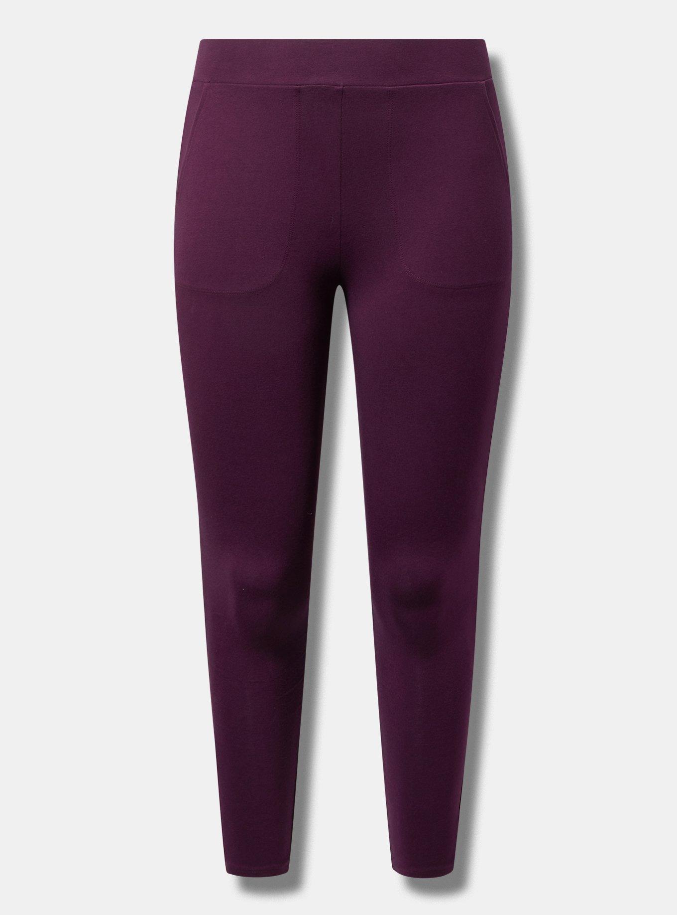 Full-Length Pocket Legging Product Image