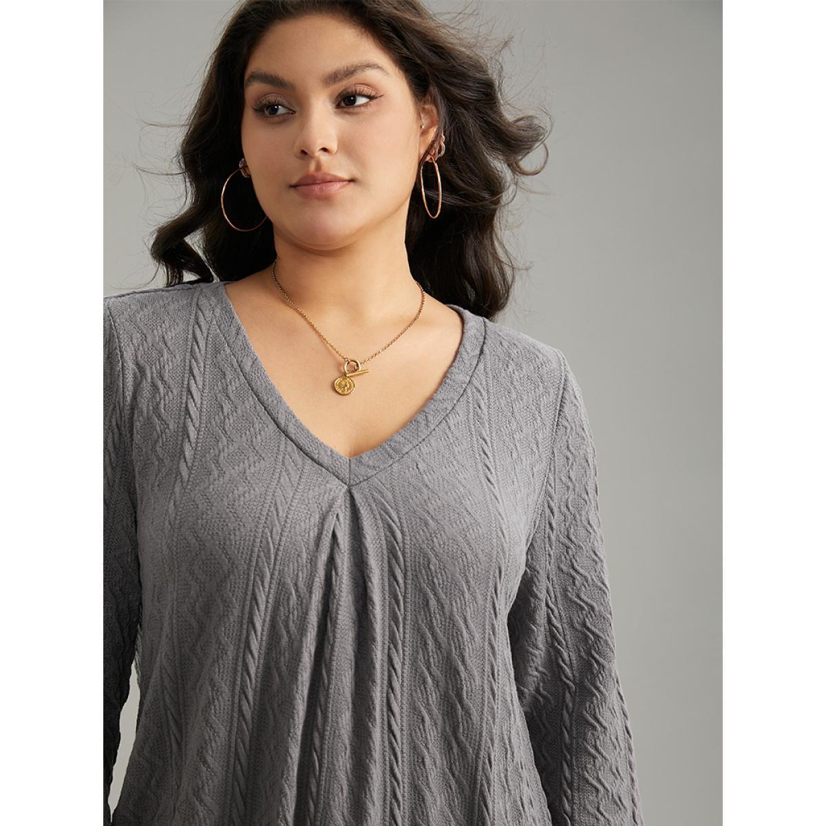 Plus Size Plain Geometric Textured Plicated Detail Sweatshirt Women Gray Casual Texture V-neck Dailywear Sweatshirts BloomChic 12/L Product Image