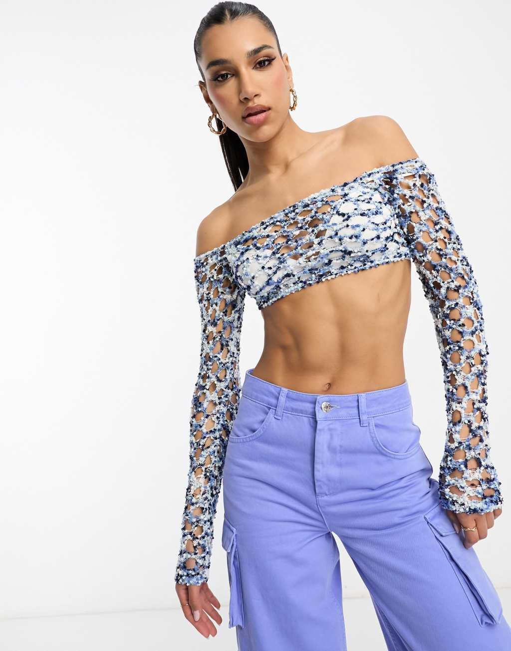 ASYOU knit textured popcorn shrunken top in blue Product Image