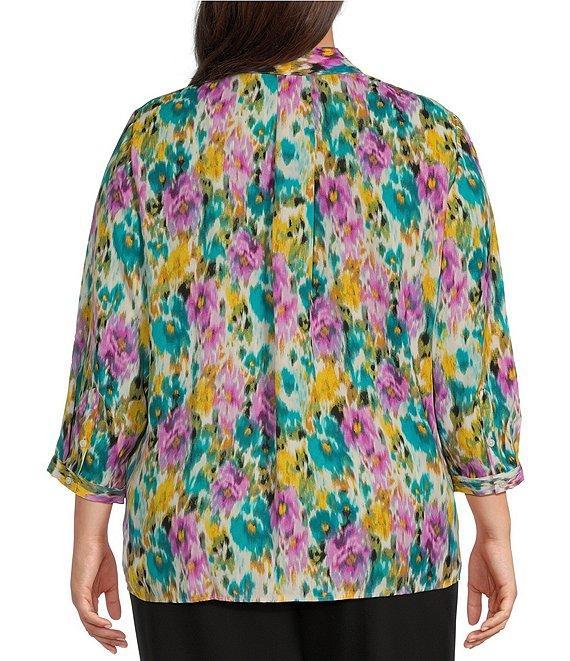 Investments Plus Size Caroline Signature Ikat Garden V-Neck 3/4 Sleeve Button Front Top Product Image