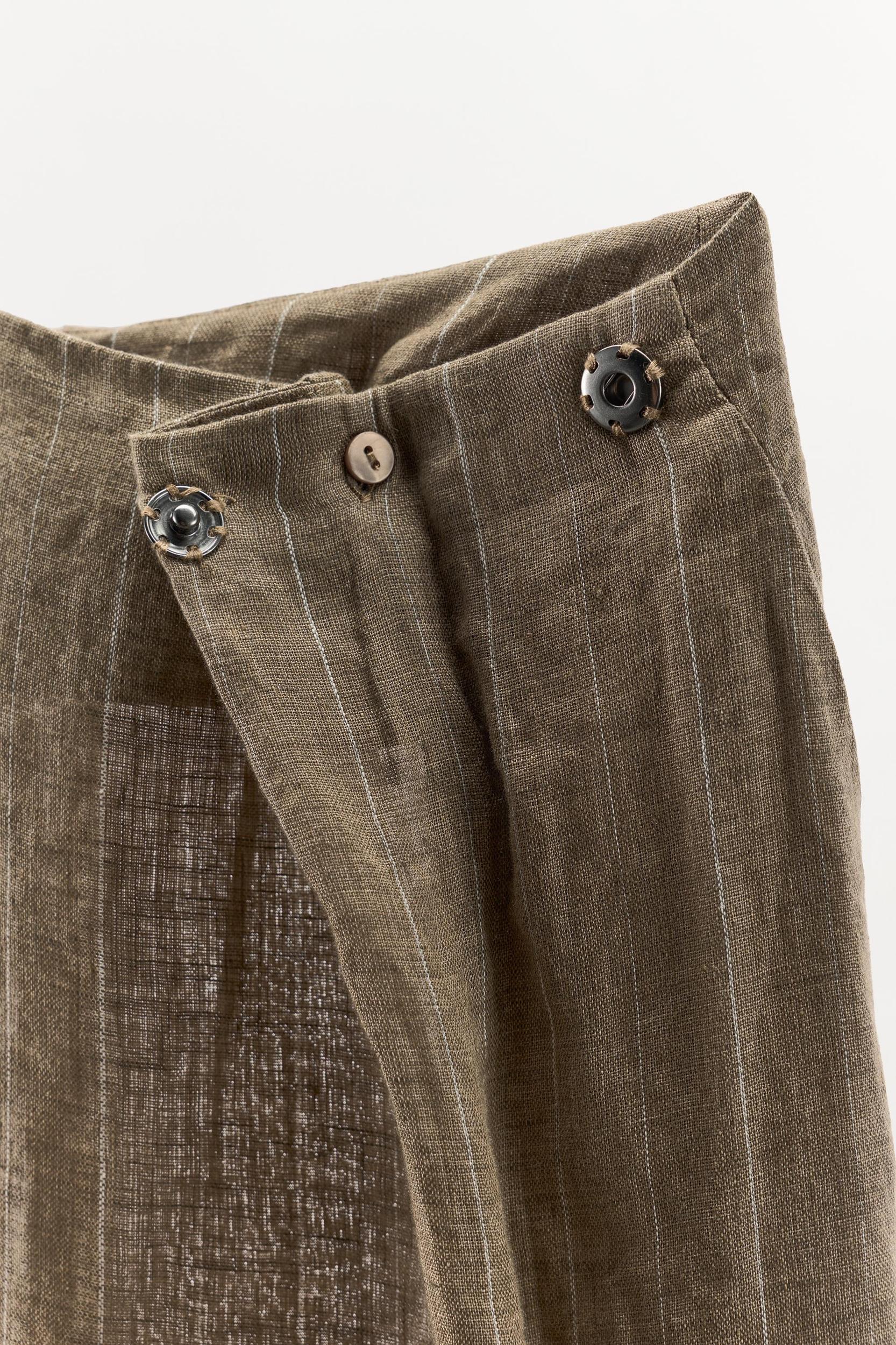 STRIPED LINEN BAGGY PANTS Product Image