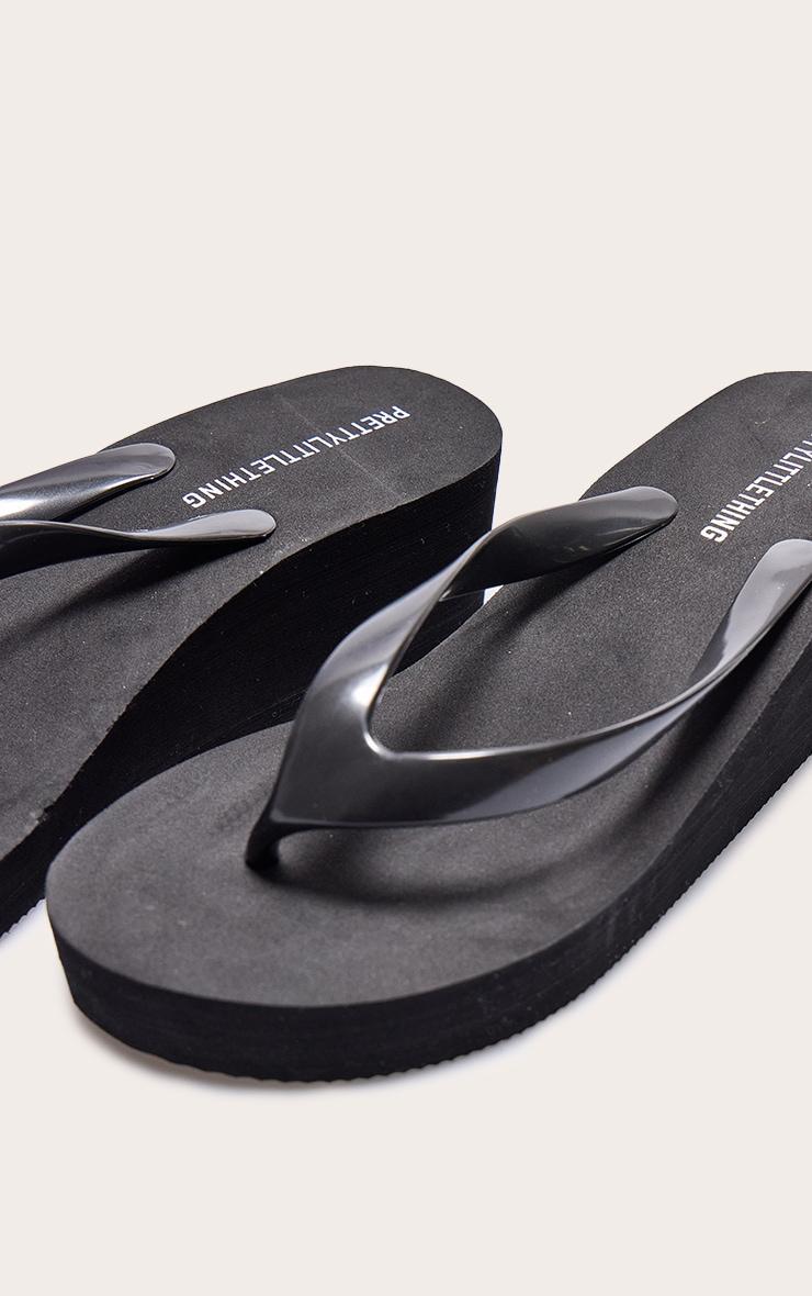 Black Round Toe Simple Platform Flip Flops Product Image