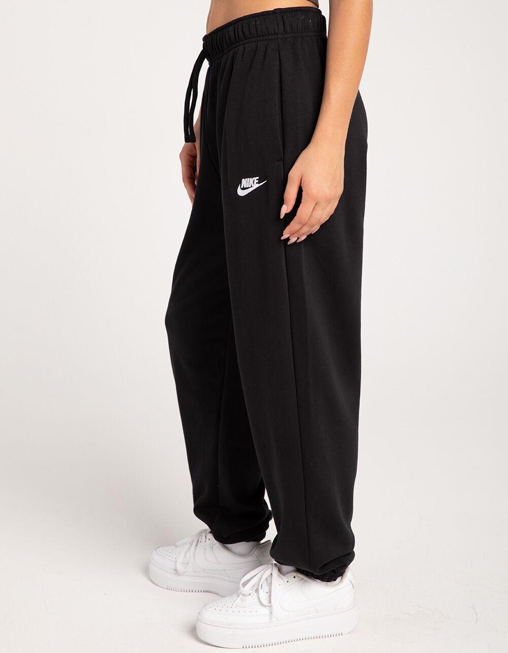 NIKE Sportswear Club Womens Oversized Fleece Sweatpants Product Image