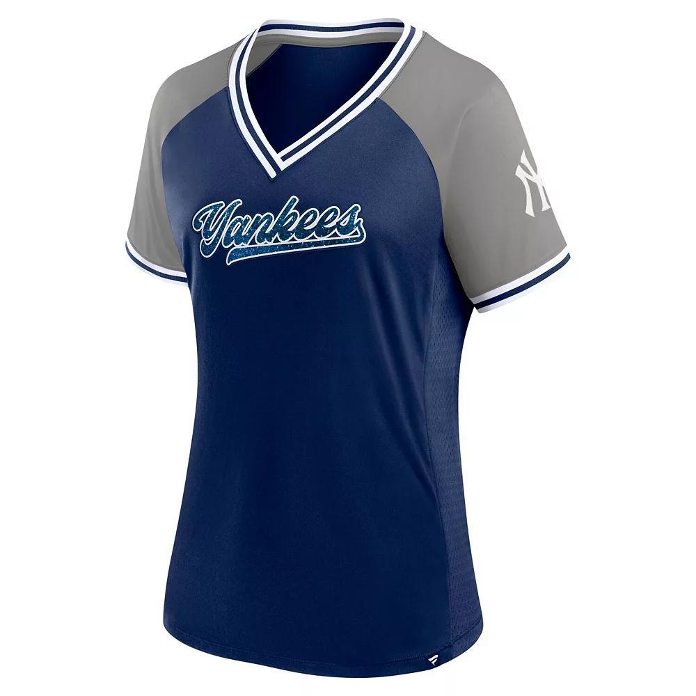 Women's Profile Navy New York Yankees Plus  Product Image
