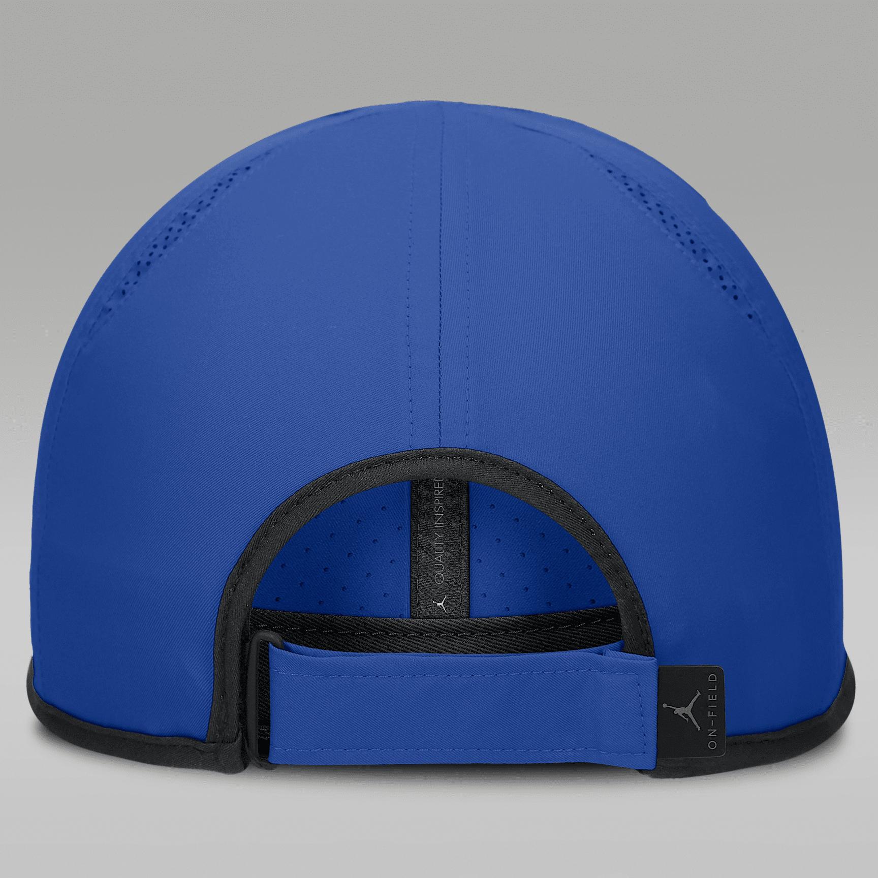 Florida Gators On-Field Featherlight Men's Nike Dri-FIT College Adjustable Hat Product Image