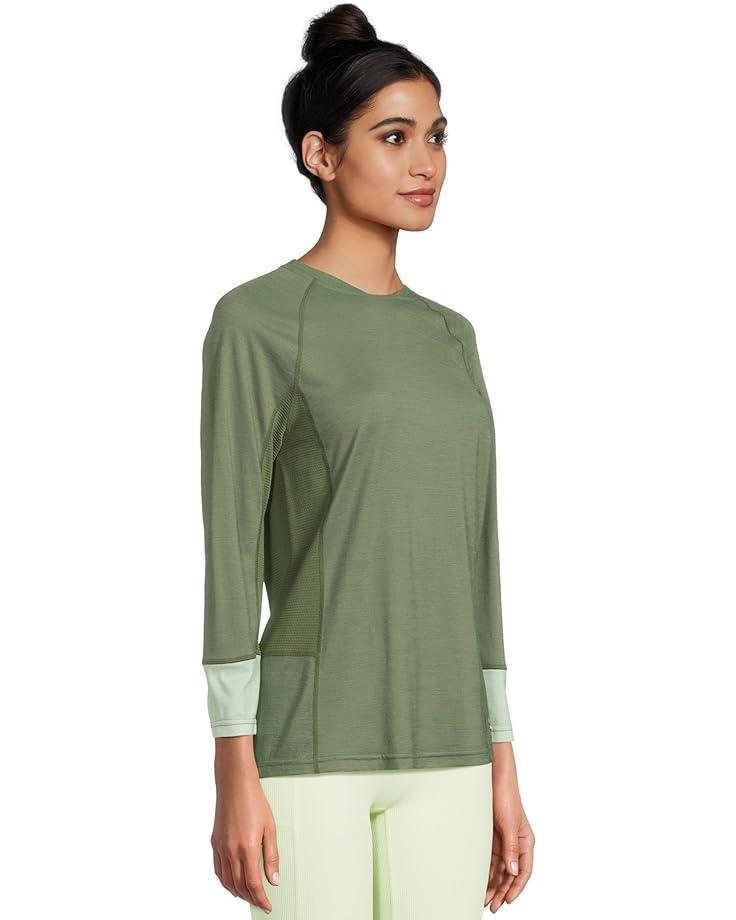 Active Mesh Short Sleeve Product Image