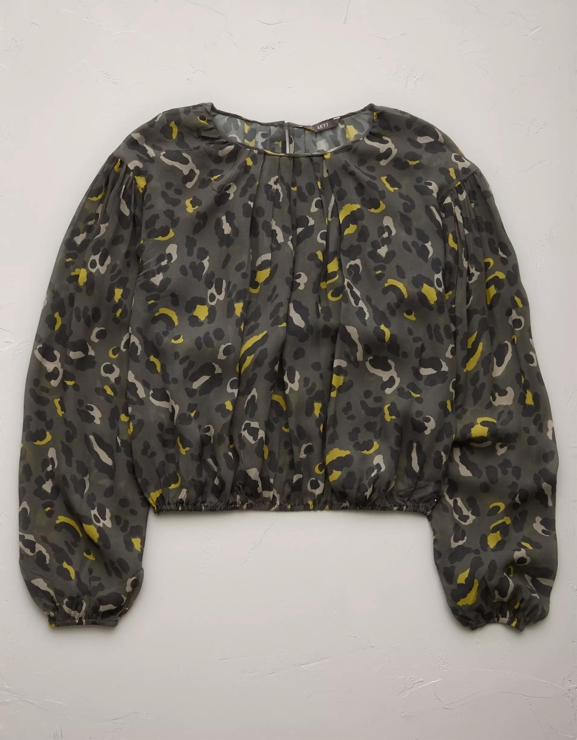 AE77 Premium Bubble Blouse Product Image