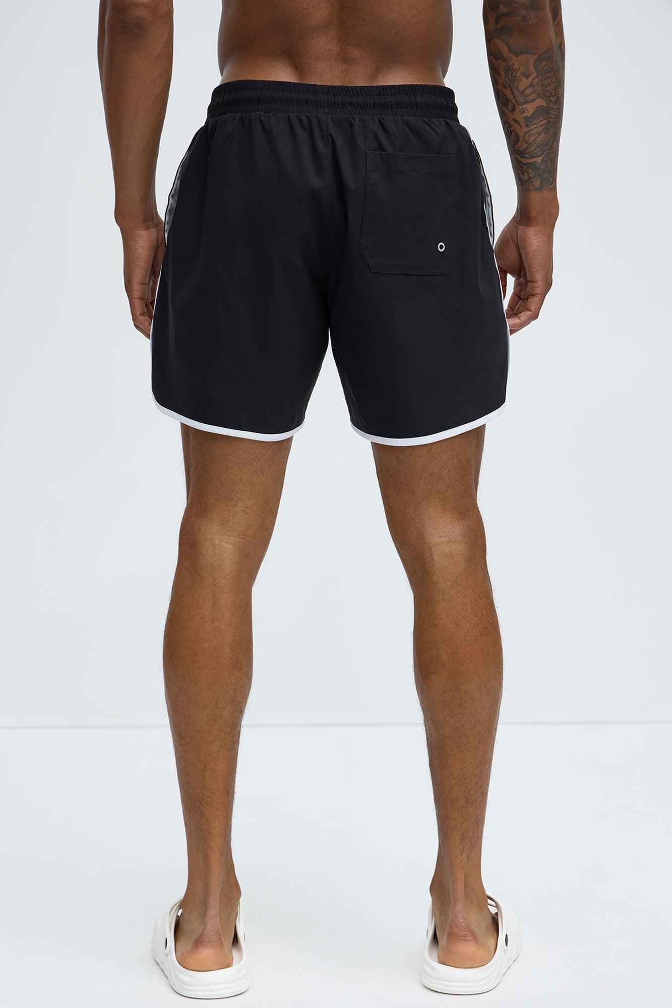 Retro Breeze Swim Mid Trunk - Black Product Image