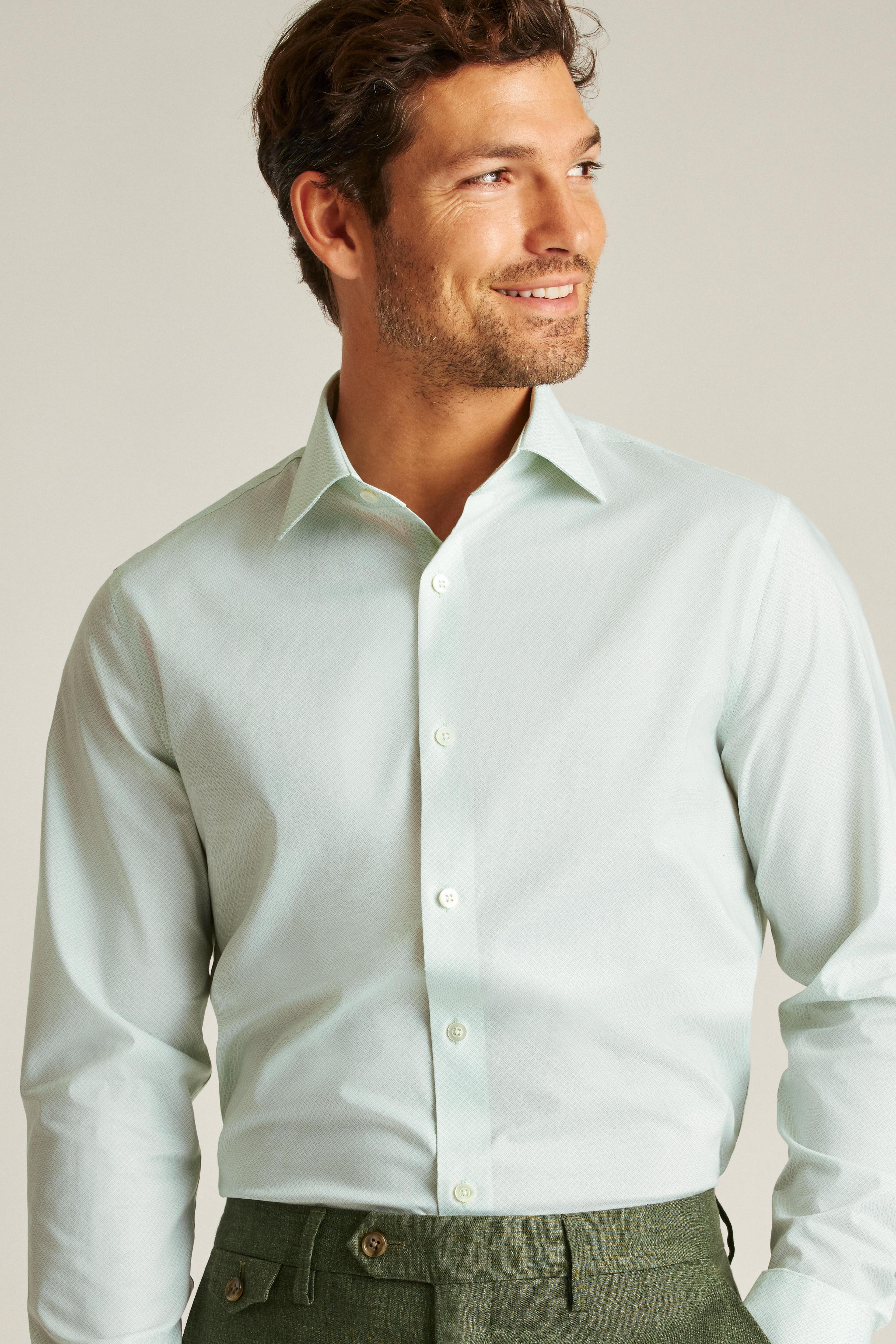 Jetsetter Stretch Dress Shirt Product Image