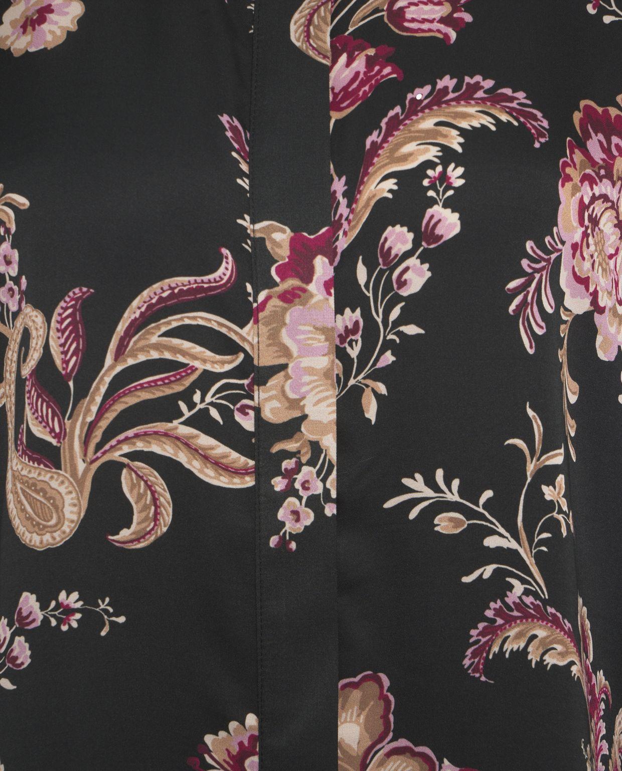 Blouse with monogram Product Image