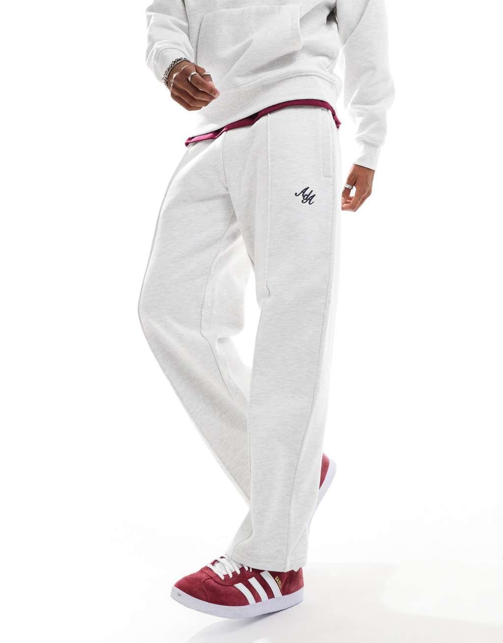 Alma de Ace logo sweatpants in gray heather  Product Image