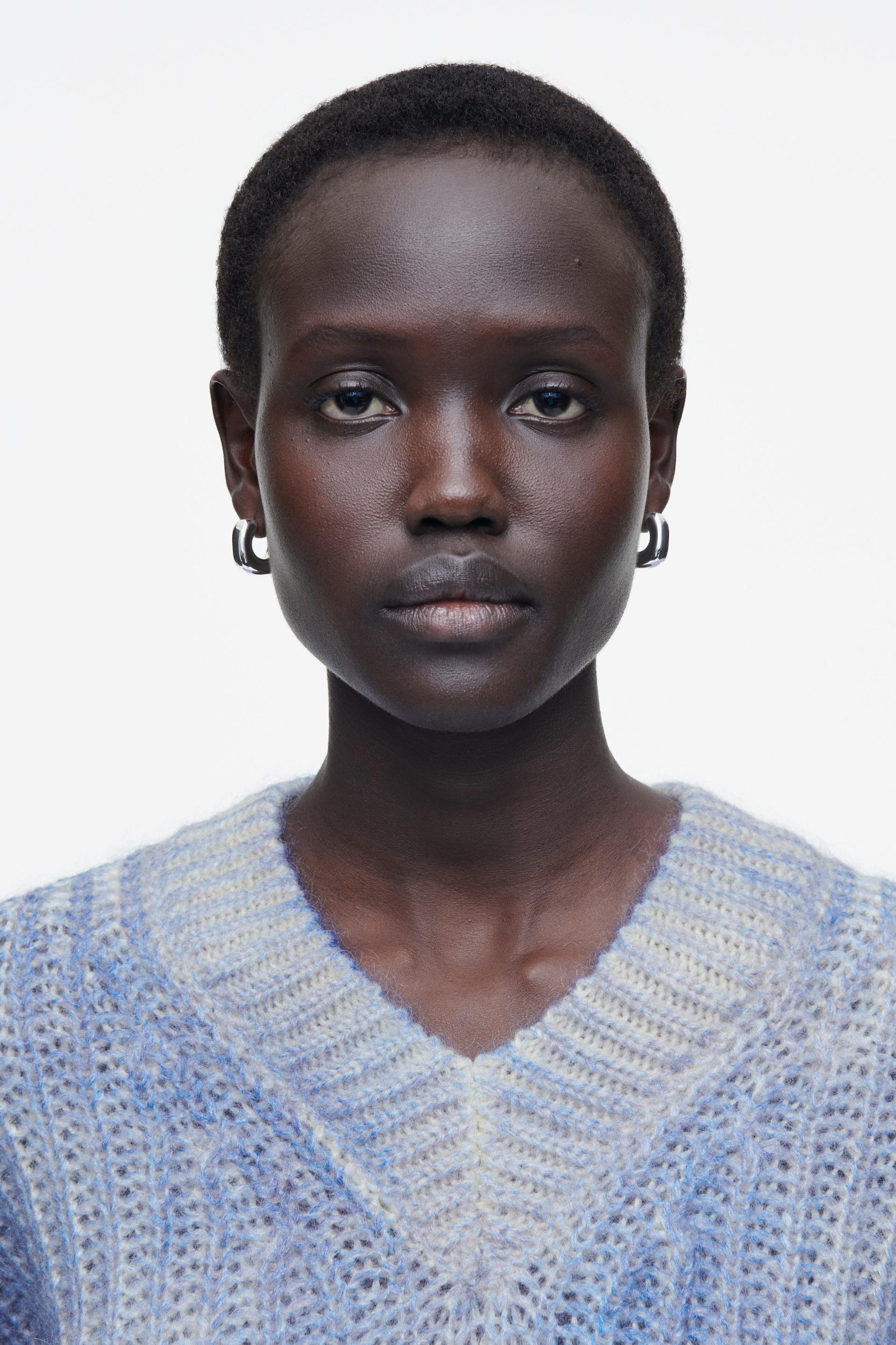 SPRAY-EFFECT MOHAIR V-NECK SWEATER Product Image