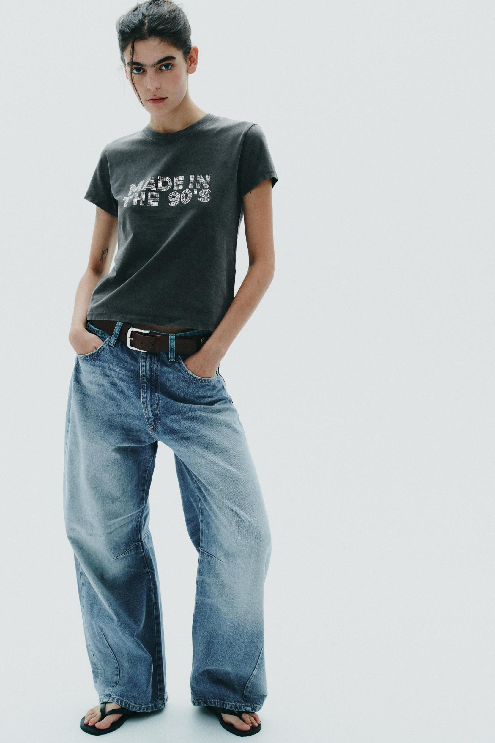 WASHED EFFECT RHINESTONE T-SHIRT Product Image